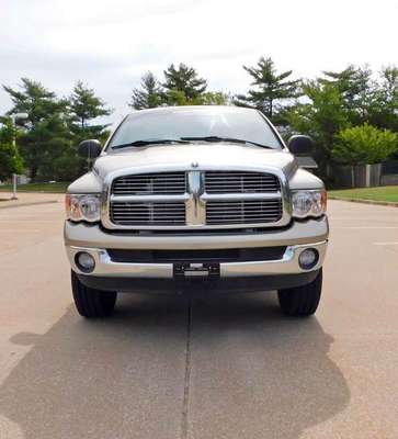 2005 Dodge Ram 2500 Quad Cab - SLT Pickup 4D 8 ft