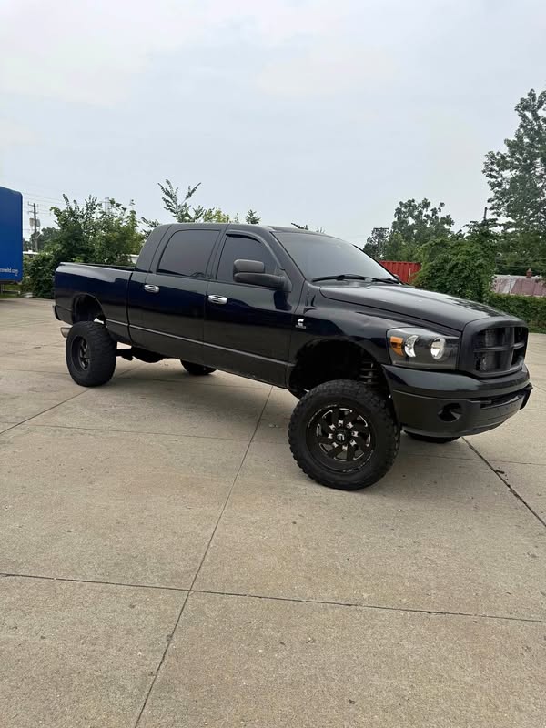 2007 Dodge Ram 2500 Mega Cab - Laramie Pickup 4D 6 1\/3 ft