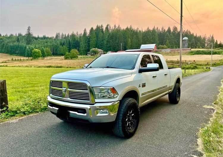 2010 Dodge Ram 2500 Mega Cab - Laramie Pickup 4D 6 1\/4 ft