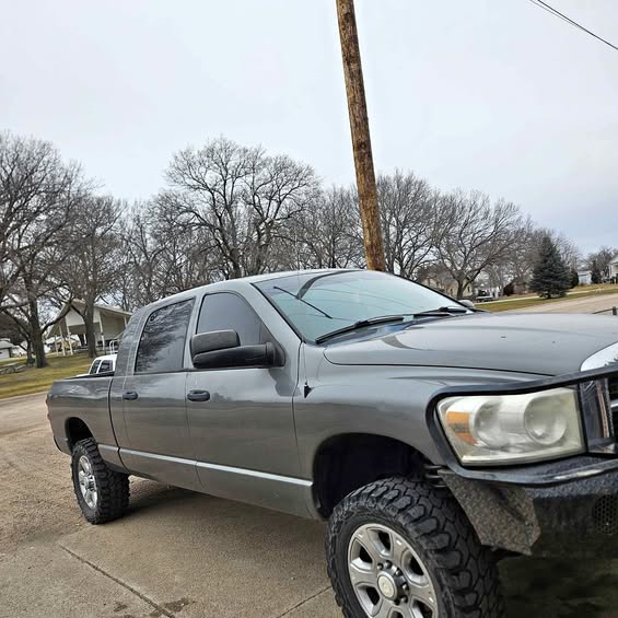 2008 Dodge Ram 2500 Mega Cab - SLT Pickup 4D 6 1\/4 ft