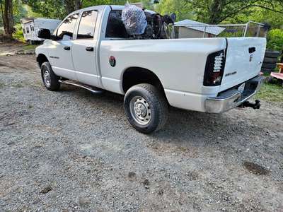 2005 Dodge Ram 2500 Crew Cab - ST Pickup 4D 6 1\/3 ft