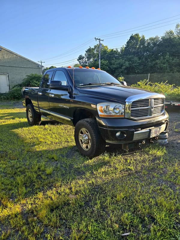 2006 Dodge Ram 3500 Crew Cab - Laramie Pickup 4D 6 1\/3 ft