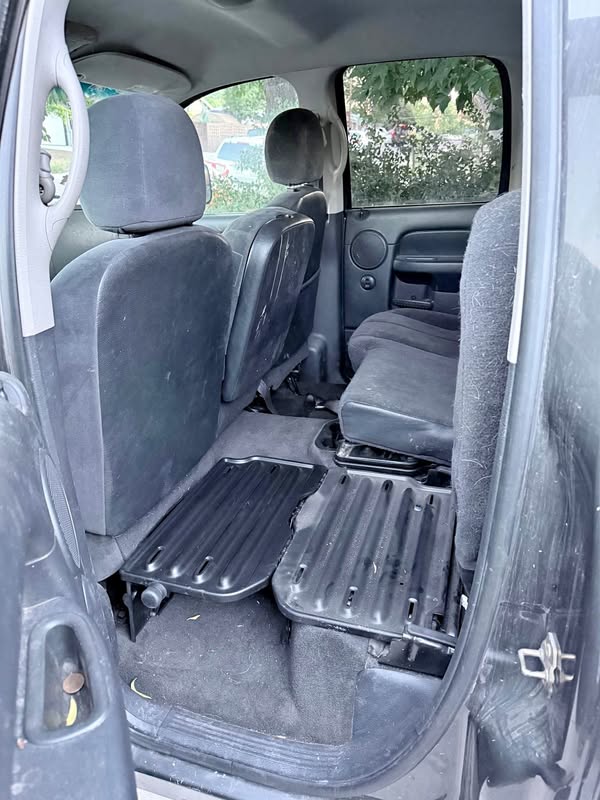 2003 dodge ram 2500 5.7 Hemi goose neck hitch