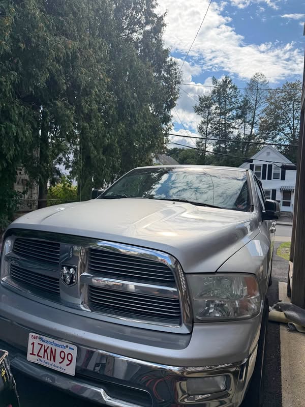 2010 Dodge Ram 2500 - SLT Pickup 4D 8 ft