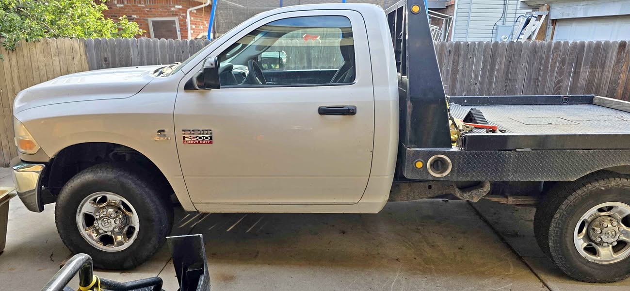 2010 Dodge Ram 2500 Club Cab - Long Bed