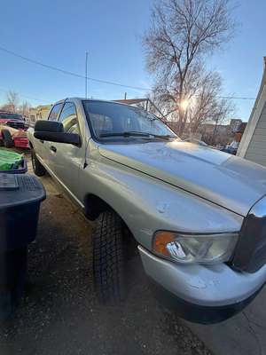 2003 Dodge Ram 2500 Crew Cab - SLT Pickup 4D 8 ft
