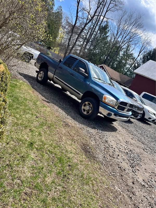 2006 Dodge Ram 2500 Quad Cab - SLT Pickup 4D 6 1\/4 ft