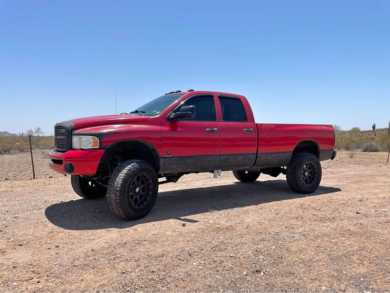 2003 Dodge Ram 2500 Quad Cab - SLT Pickup 4D 8 ft