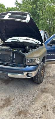 2004 Dodge Ram 2500 Crew Cab - SLT Pickup 4D 6 1\/3 ft