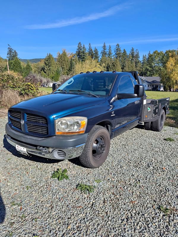 2006 Dodge Ram 3500 Regular Cab - ST Pickup 2D 8 ft