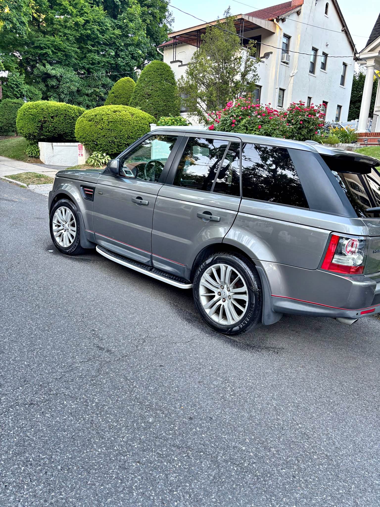 2011 Land Rover Range Rover Sport - HSE Lux Sport Utility 4D