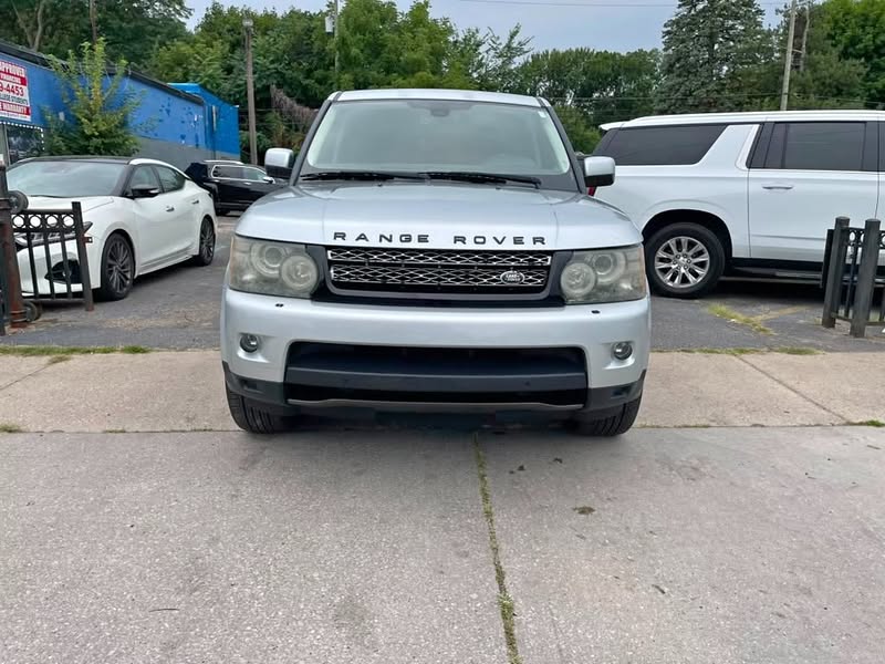 2012 Land Rover Range Rover Sport HSE LUX 4dr SUV
