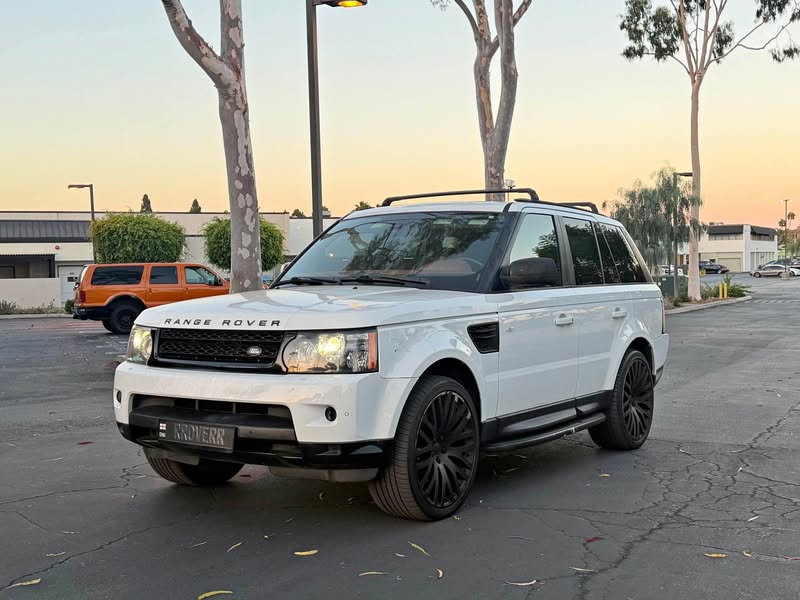 2013 Land Rover Range Rover Sport - Supercharged Sport Utility 4D