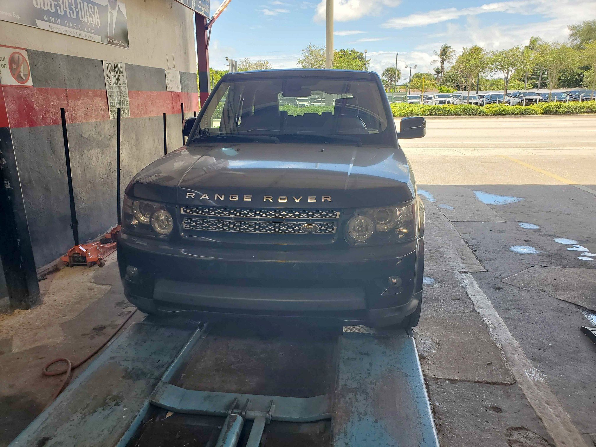 2012 Land Rover Range Rover Sport - HSE Lux Sport Utility 4D