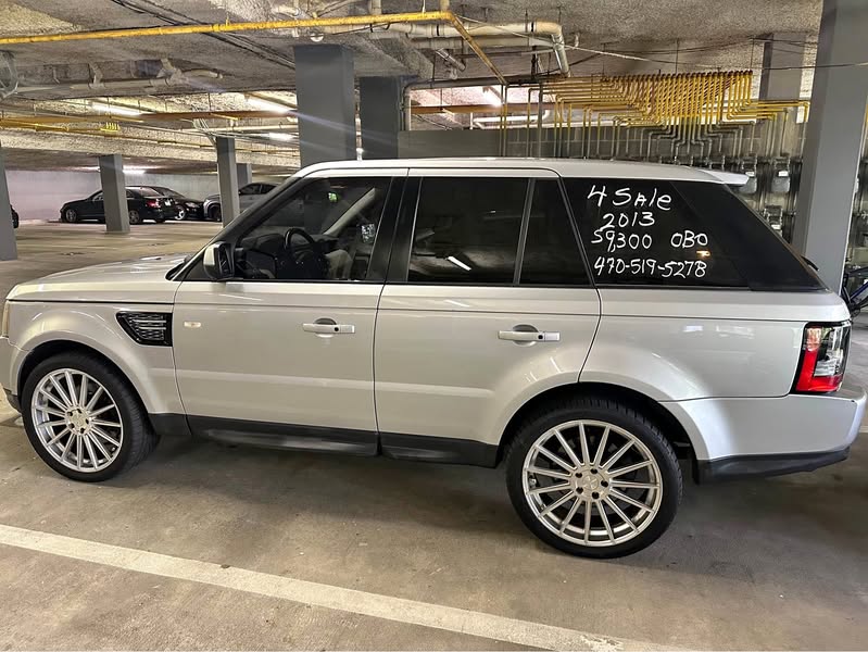 2013 Land Rover Range Rover Sport - HSE Lux Sport Utility 4D