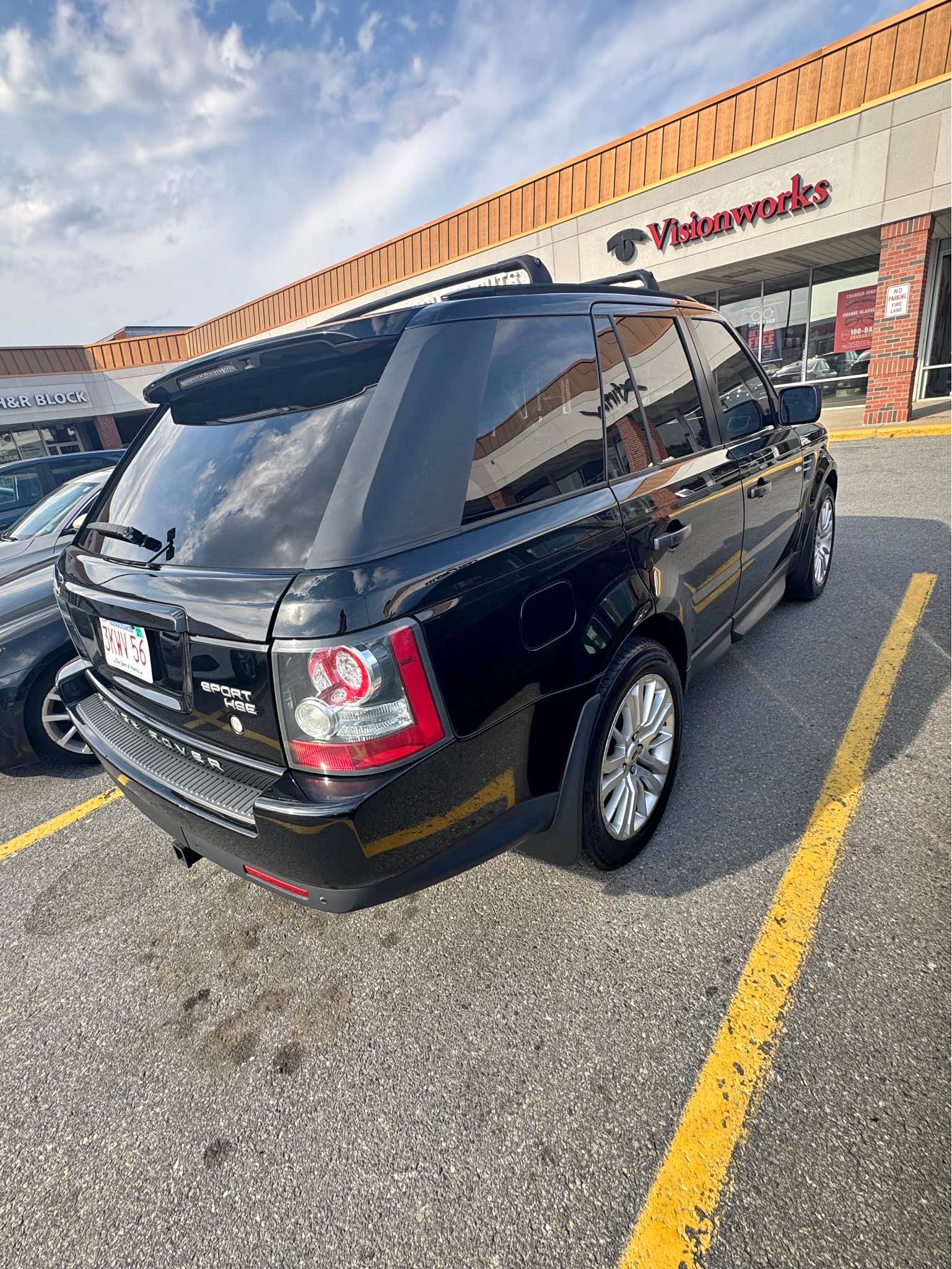 2010 Land Rover Range Rover Sport - HSE Sport Utility 4D