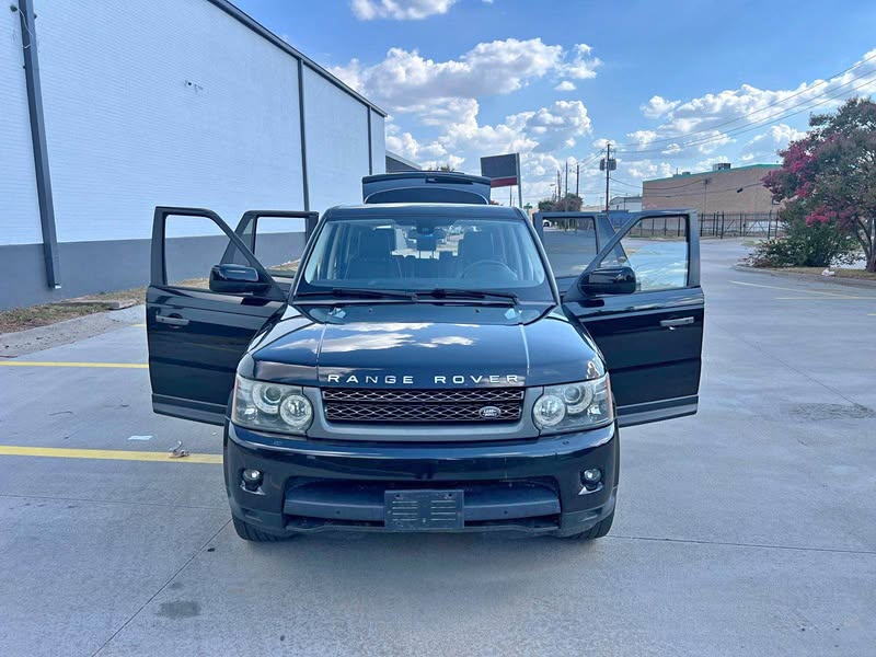 2010 Land Rover Range Rover Sport - HSE Sport Utility 4D