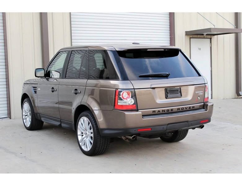 2011 Land Rover Range Rover Sport - HSE Dynamic Sport Utility 4D