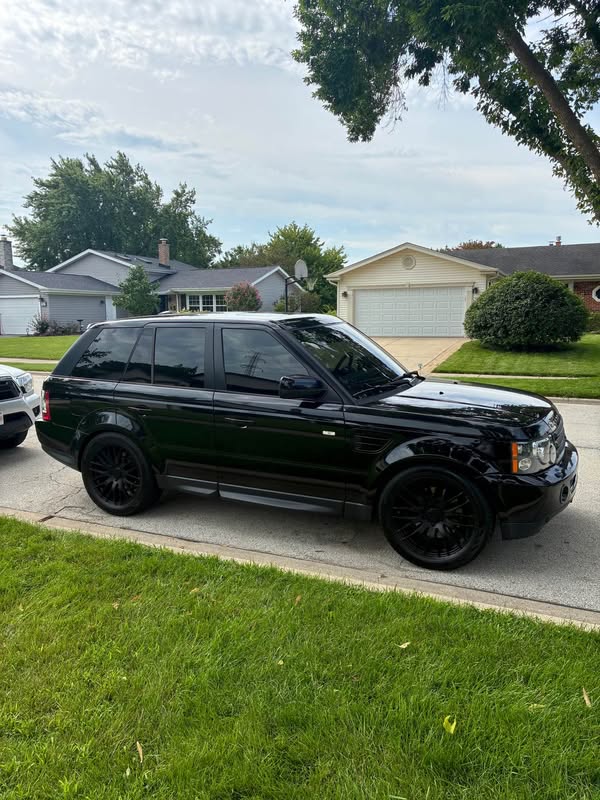 2012 Land Rover Range Rover Sport - HSE Lux Sport Utility 4D