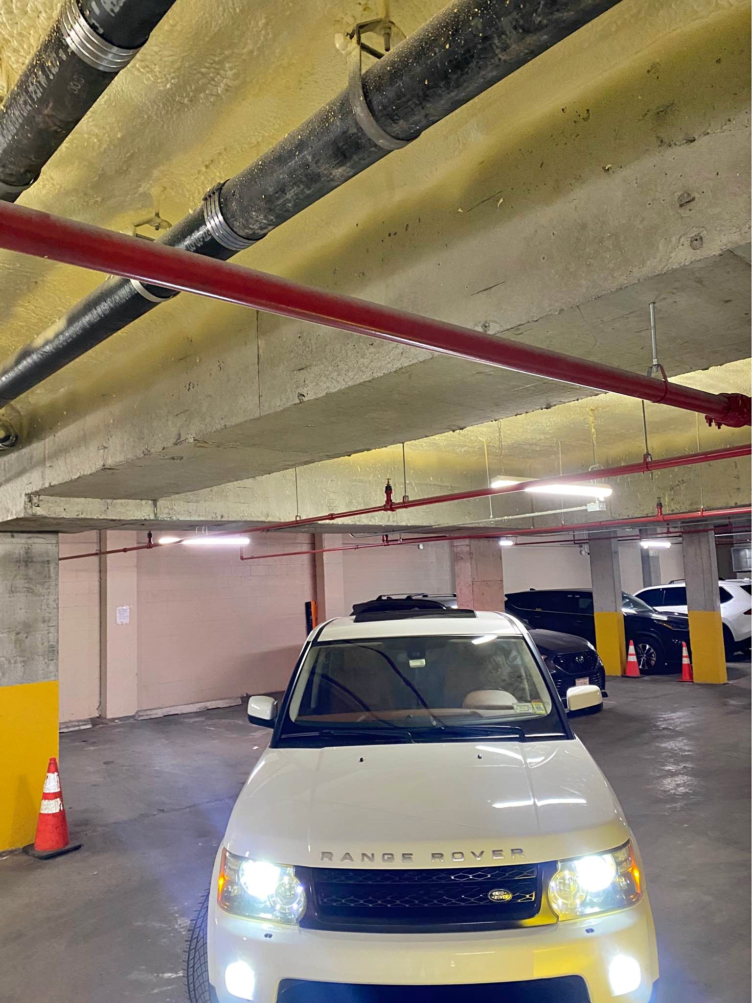 2011 Land Rover Range Rover Sport - HSE Lux Sport Utility 4D