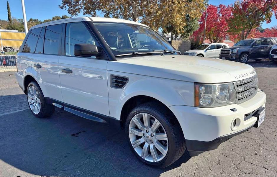 2009 Land Rover Range Rover Sport - HSE Sport Utility 4D