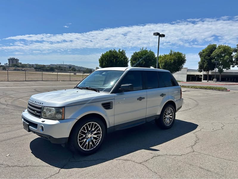 2009 Land Rover Range Rover Sport - HSE Sport Utility 4D