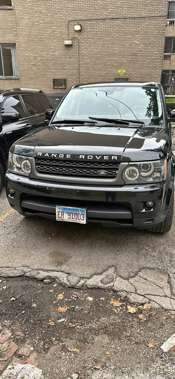 2011 Land Rover Range Rover Sport - HSE Lux Sport Utility 4D