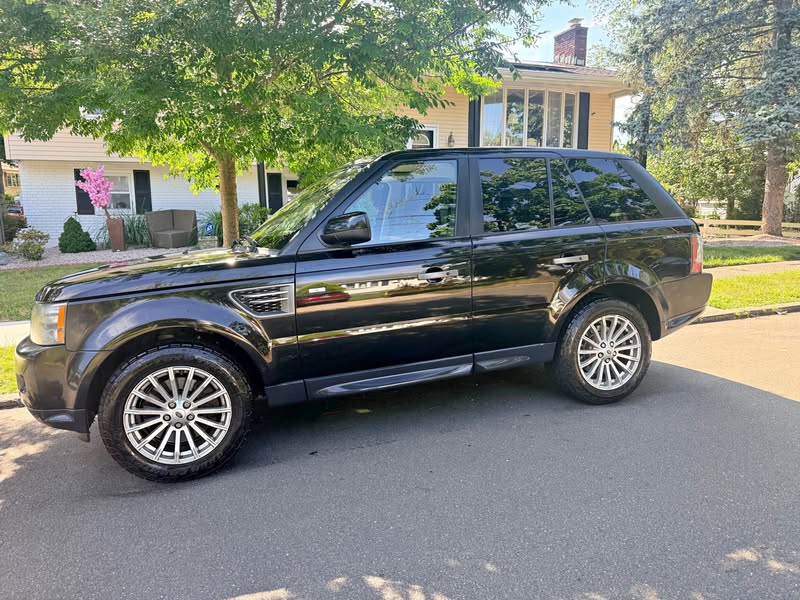 2010 Land Rover Range Rover Sport - HSE Sport Utility 4D