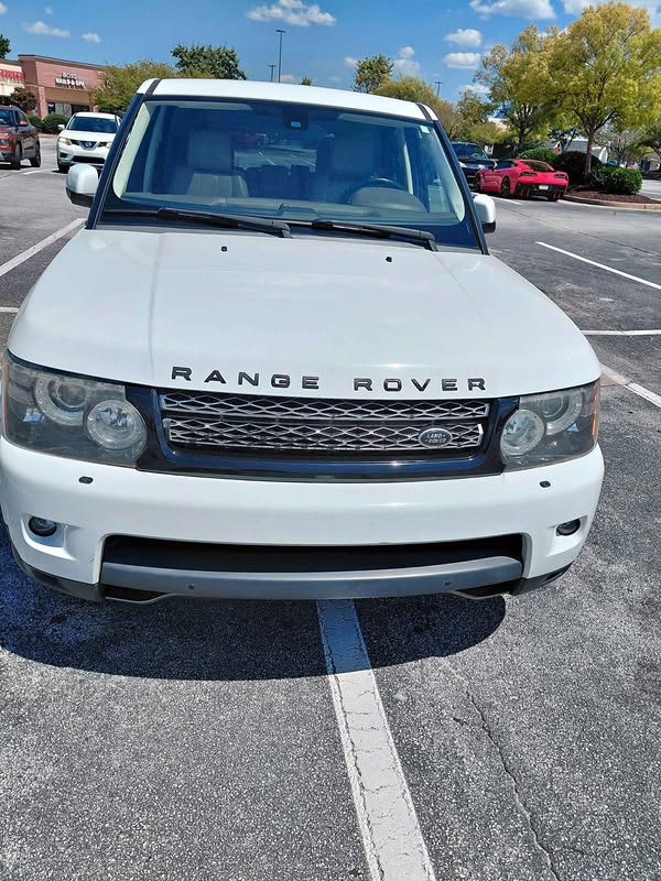 2013 Land Rover Range Rover Sport - HSE Lux Sport Utility 4D