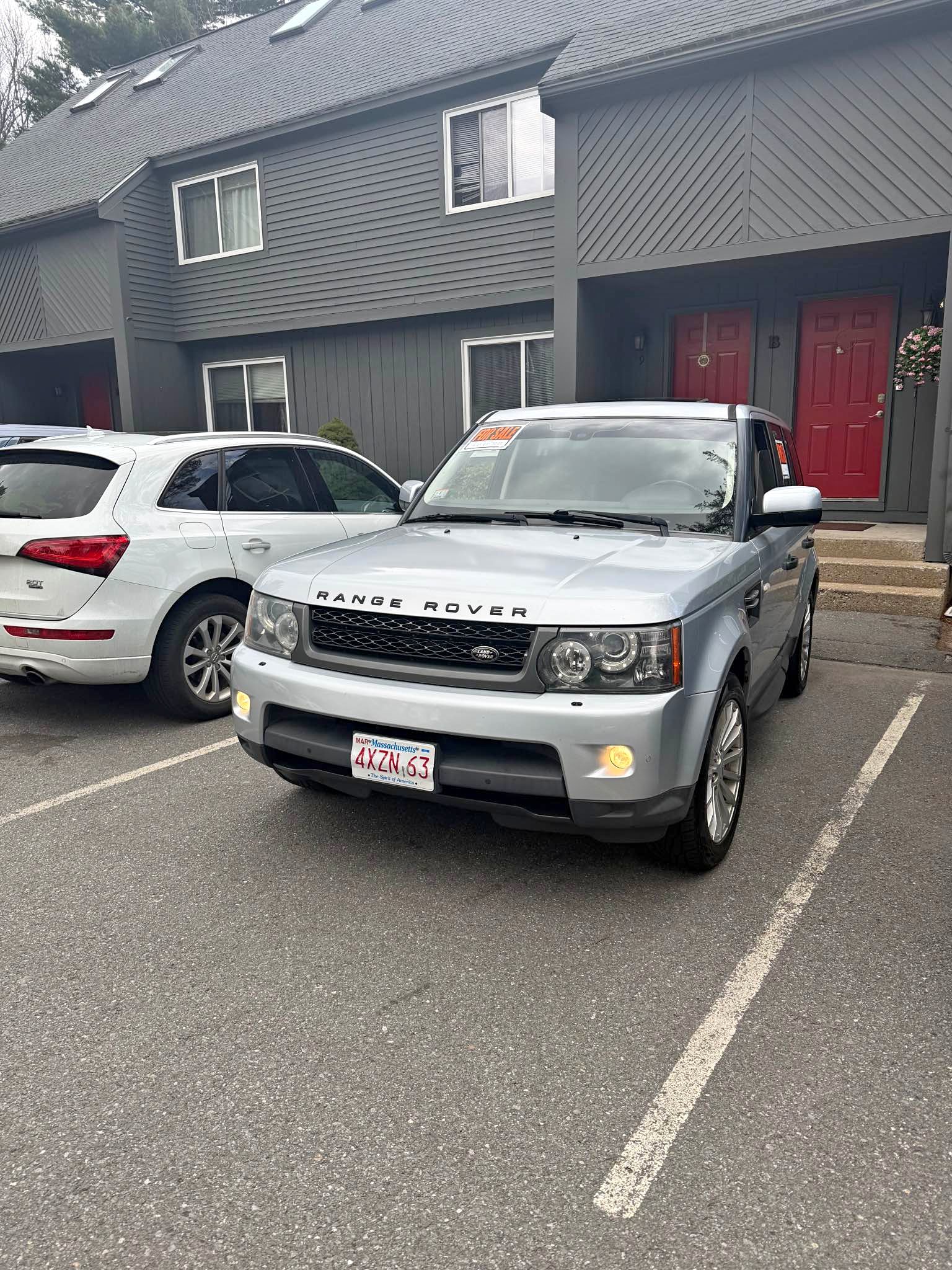 2010 Land Rover Range Rover Sport - HSE Lux Sport Utility 4D