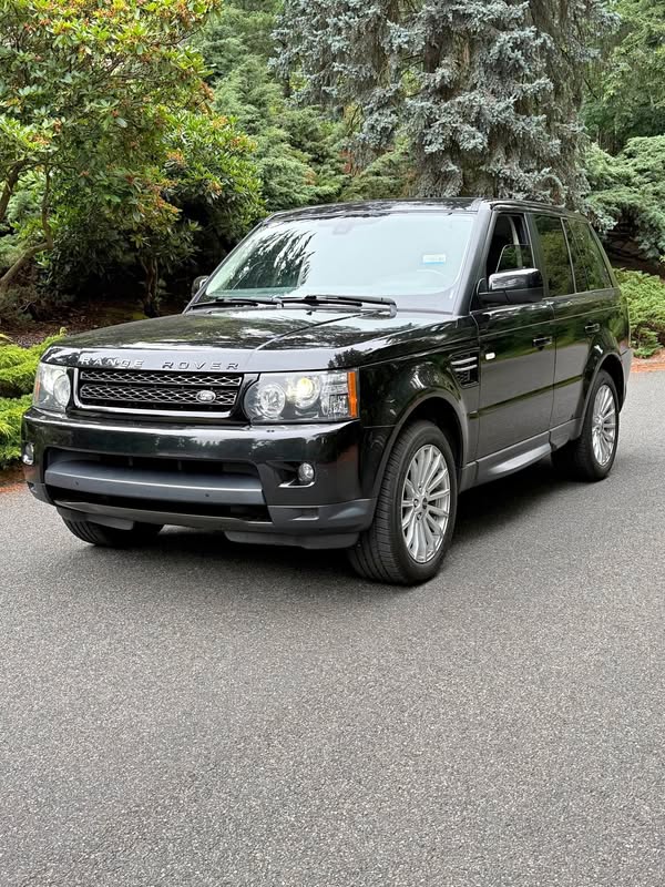 2012 Land Rover Range Rover Sport - HSE Sport Utility 4D