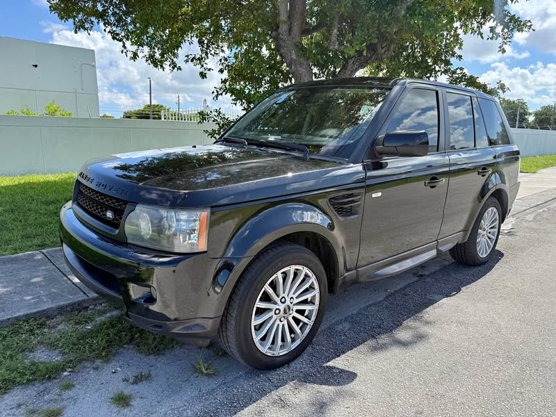 2010 Land Rover Range Rover Sport - HSE Lux Sport Utility 4D