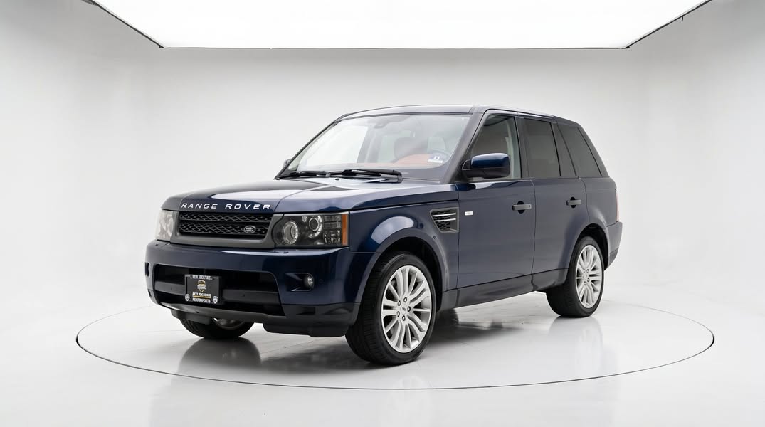 2011 Land Rover Range Rover Sport - HSE Lux Sport Utility 4D
