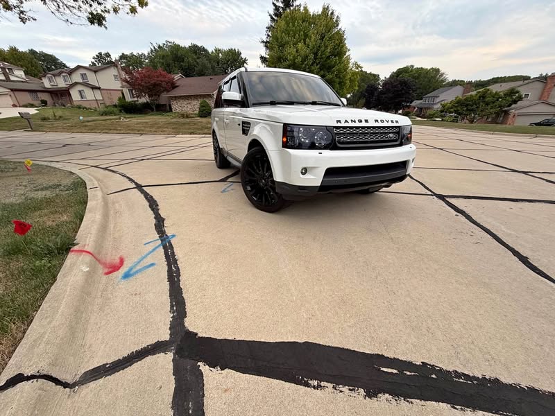 2012 Land Rover Range Rover Sport - HSE Sport Utility 4D