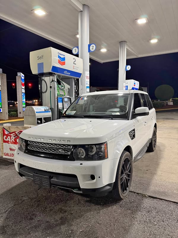 2013 Land Rover Range Rover Sport - Supercharged Sport Utility 4D