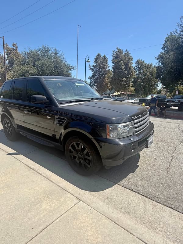 2009 Land Rover Range Rover Sport - HSE Sport Utility 4D