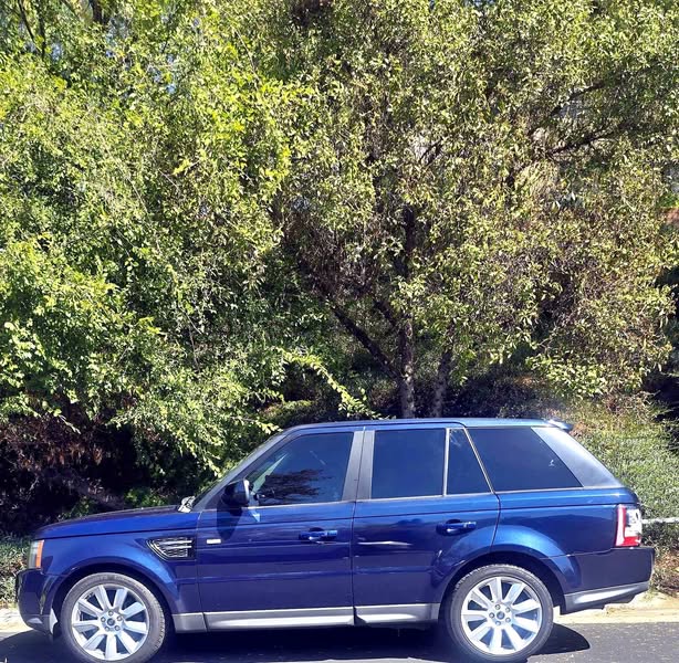 2013 Land Rover Range Rover Sport - HSE Sport Utility 4D