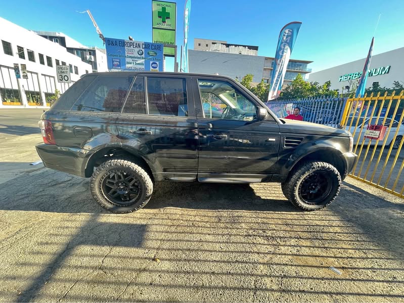 2008 Land Rover Range Rover Sport - HSE Sport Utility 4D