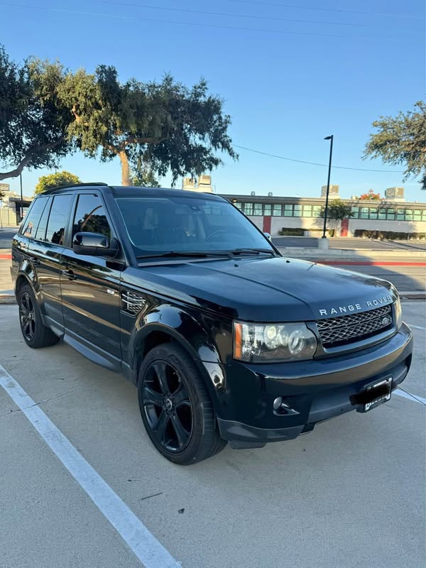 2012 Land Rover Range Rover Sport - HSE Sport Utility 4D