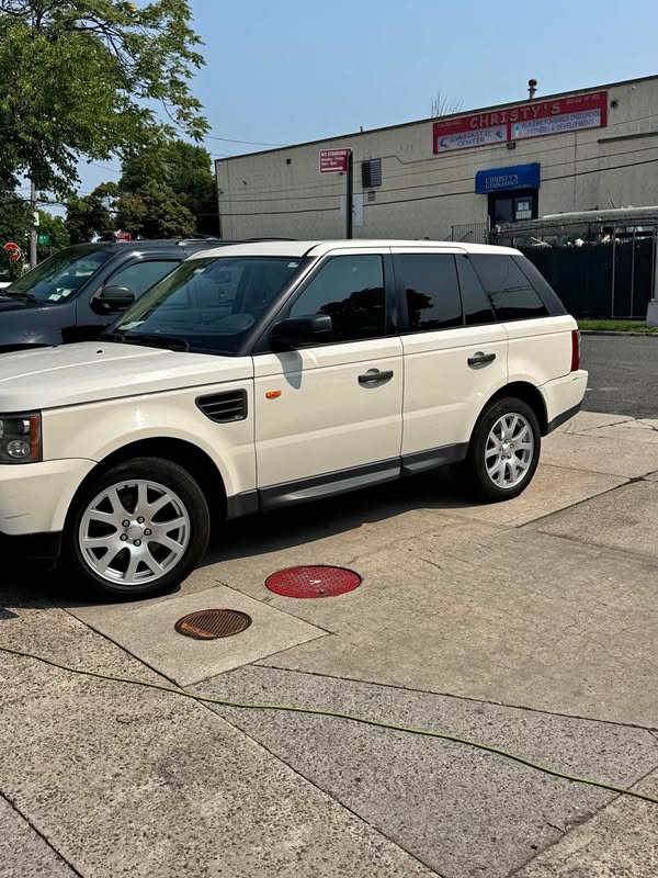 2008 Land Rover Range Rover Sport - HSE Sport Utility 4D