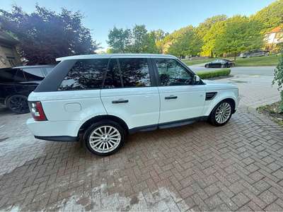 2011 Land Rover Range Rover Sport - HSE Sport Utility 4D