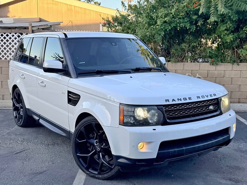 2013 Land Rover Range Rover Sport - HSE Sport Utility 4D