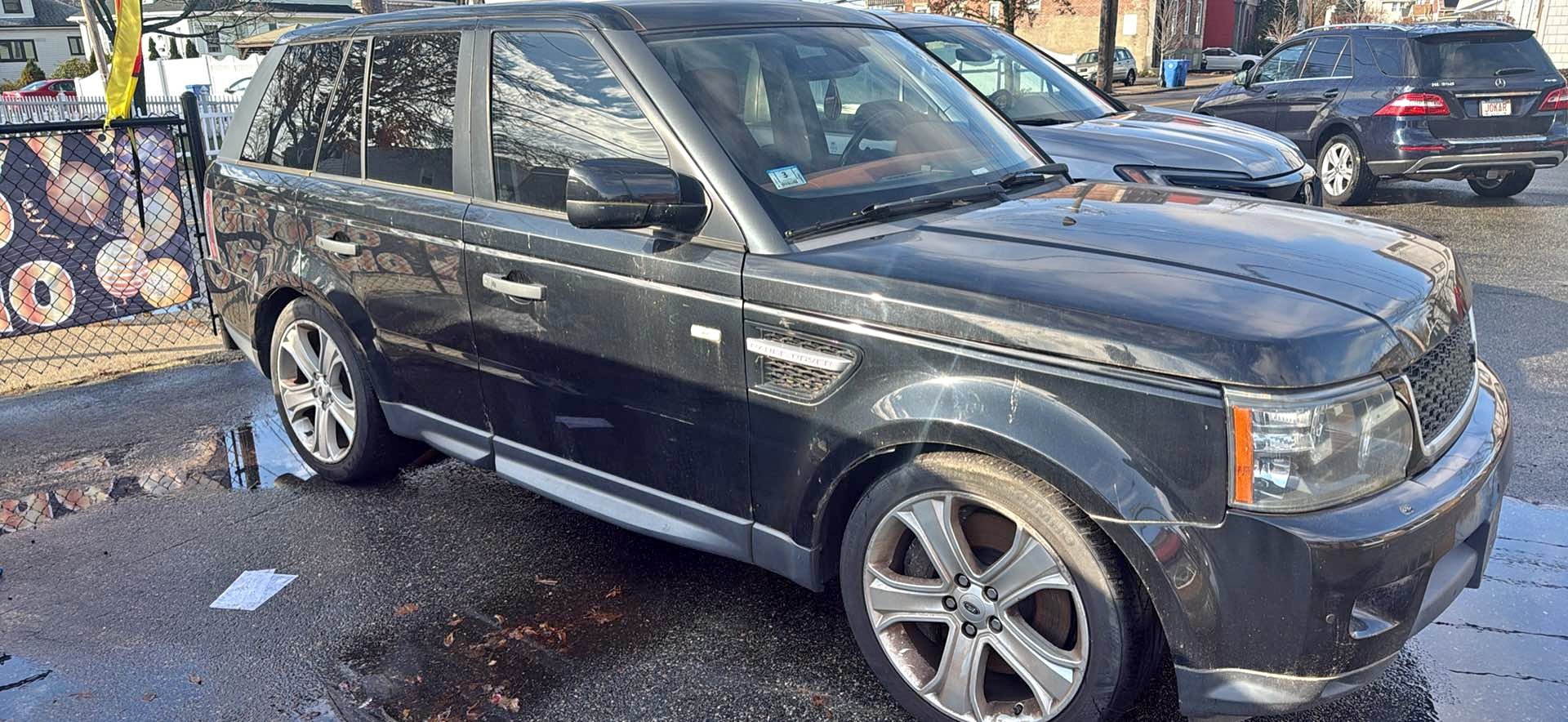 2011 Land Rover Range Rover Sport - Supercharged Sport Utility 4D