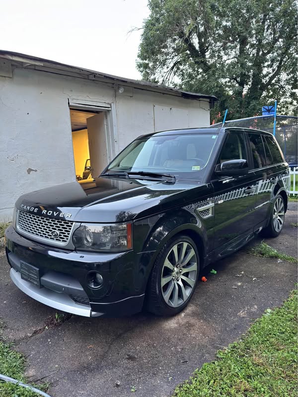 2011 Land Rover Range Rover Sport - Autobiography Sport Utility 4D