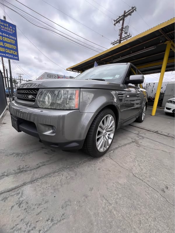 2011 Land Rover Range Rover Sport HSE Luxury