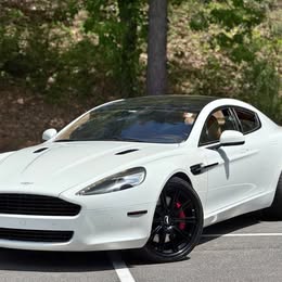 2011 Aston Martin Rapide Luxury