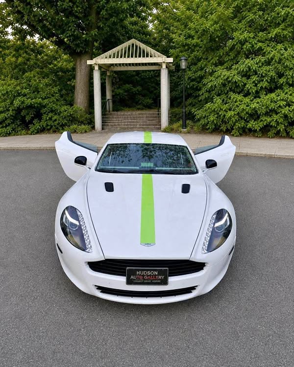 2011 Aston Martin Rapide - Luxe Sedan 4D