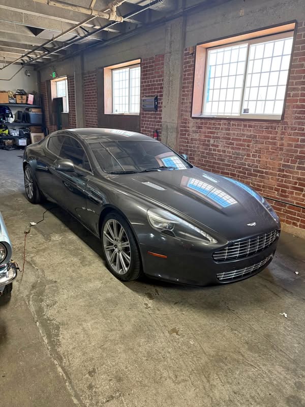 2010 Aston Martin Rapide - Luxe Sedan 4D