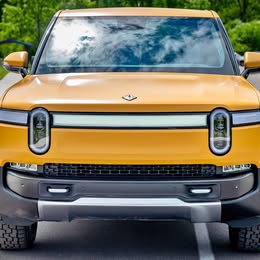 2023 Rivian R1T Adventure Edition