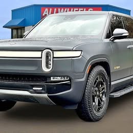2022 Rivian r1t adventure quad motor crew cab awd